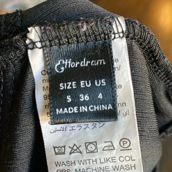 Effordram Crop Top - Picture 3 of 3